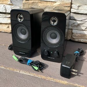 Creative Inspire T10 Multimedia Speaker System